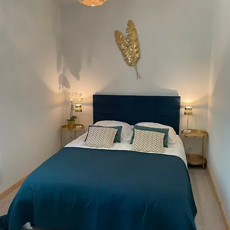 La Maison Rouge *